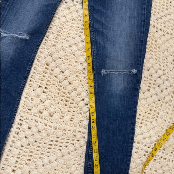 Hudson Stylish Distressed Blue Jeans.        #19 - Picture 8 of 13